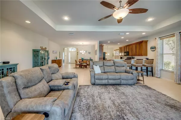 Cape Coral, FL 33991,2647 Maraval CT