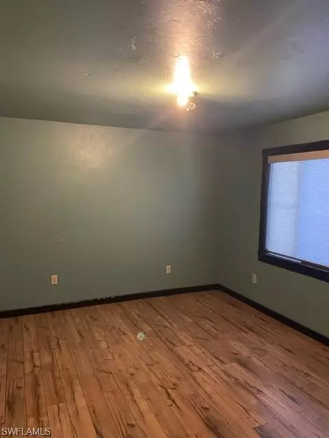 Cape Coral, FL 33990,1311 SE 23rd PL #A