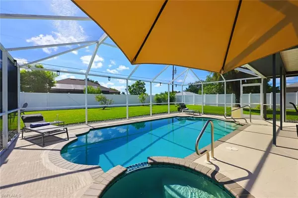 Cape Coral, FL 33990,1909 SE 8th AVE