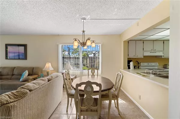 Naples, FL 34105,1087 Forest Lakes DR #1-309