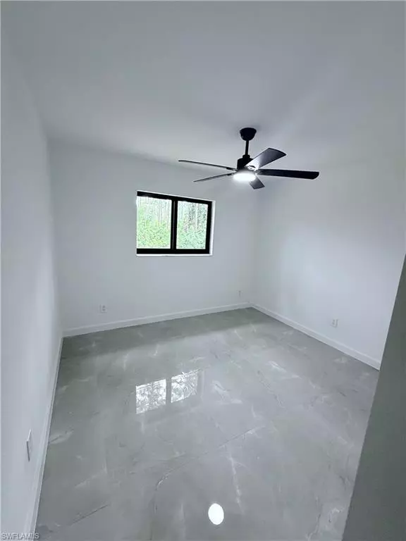 Lehigh Acres, FL 33971,2510 16th ST W