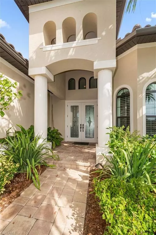 Fort Myers, FL 33908,15271 Tahitian DR