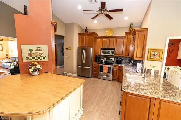 Fort Myers, FL 33912,9411 Old Hickory CIR