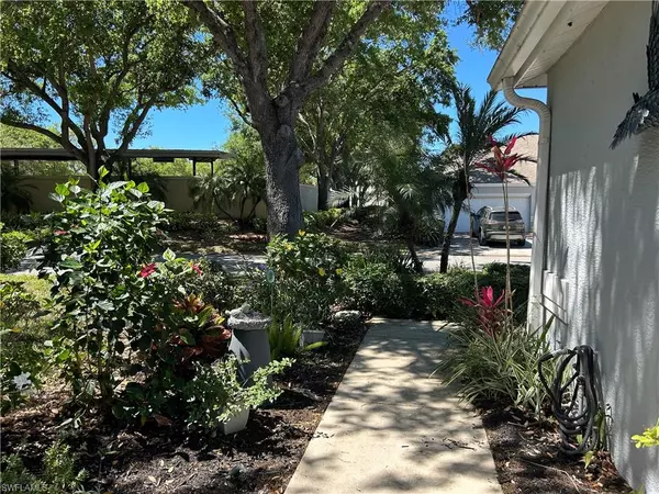 Estero, FL 33928,20699 Country Barn DR