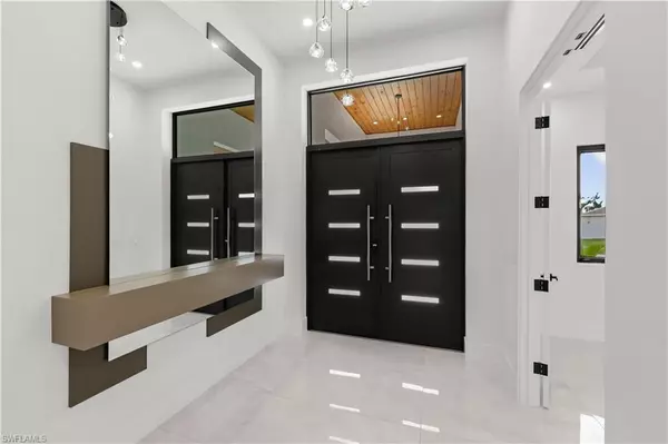 Cape Coral, FL 33909,1118 Del Prado BLVD N