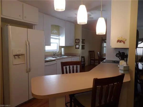 North Fort Myers, FL 33917,247 SHRUB LN N