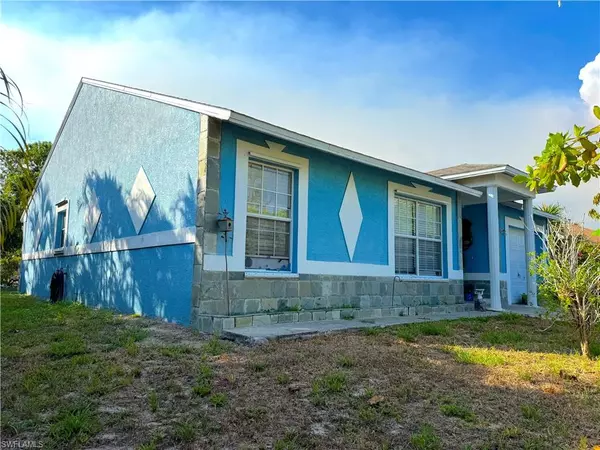 Naples, FL 34113,5353 Martin ST