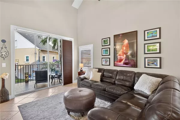 Fort Myers, FL 33916,821 James ST