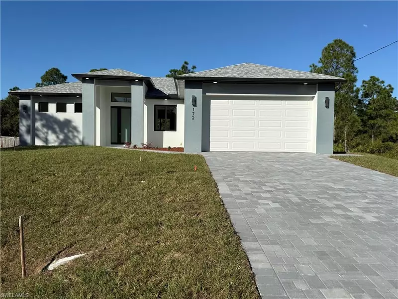 172 Brown AVE S, Lehigh Acres, FL 33974