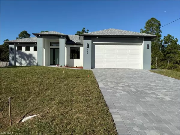172 Brown AVE S, Lehigh Acres, FL 33974