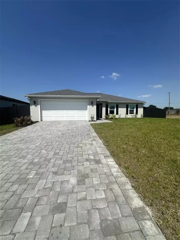 1614 NE 2nd PL, Cape Coral, FL 33909