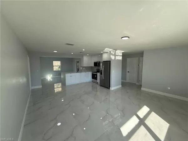 Fort Myers, FL 33905,14144 Caribbean BLVD