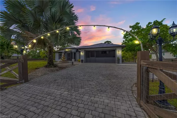 909 Williams AVE, Lehigh Acres, FL 33972