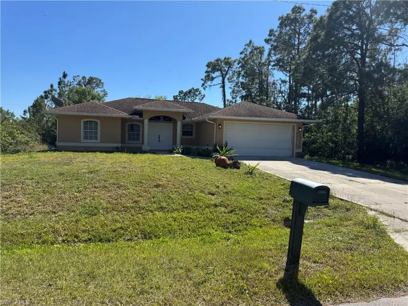 3109 32nd ST W, Lehigh Acres, FL 33971