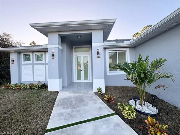 Lehigh Acres, FL 33972,1019 Greenwood AVE