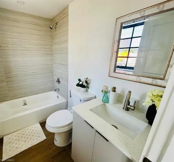 Miami Beach, FL 33139,1619 Jefferson Ave #303