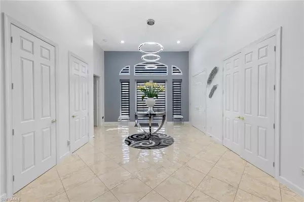 Cape Coral, FL 33991,837 SW 22nd TER