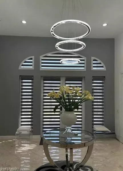 837 SW 22nd TER, Cape Coral, FL 33991