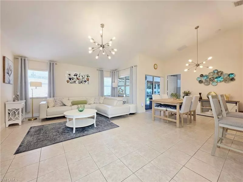 2305 Summersweet DR, Alva, FL 33920