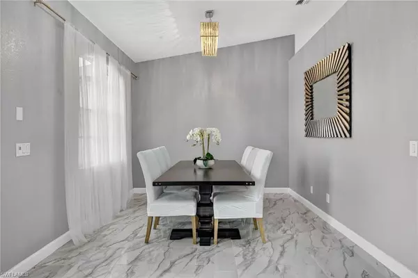 Cape Coral, FL 33914,2574 SW 27th PL