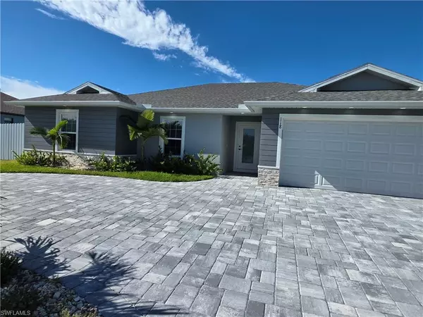 118 NW 1st PL, Cape Coral, FL 33993