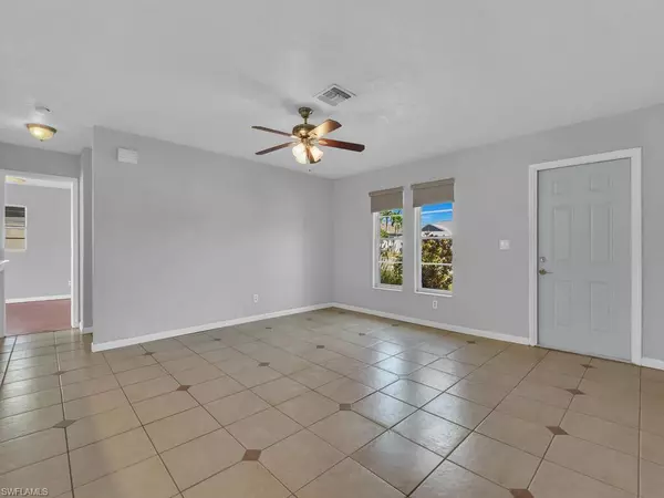 Cape Coral, FL 33991,1412 SW 4th PL