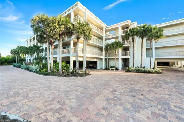Sanibel, FL 33957,2777 W Gulf DR #309