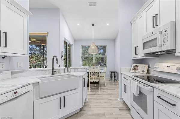 Estero, FL 33928,21211 Pelican Sound DR #202