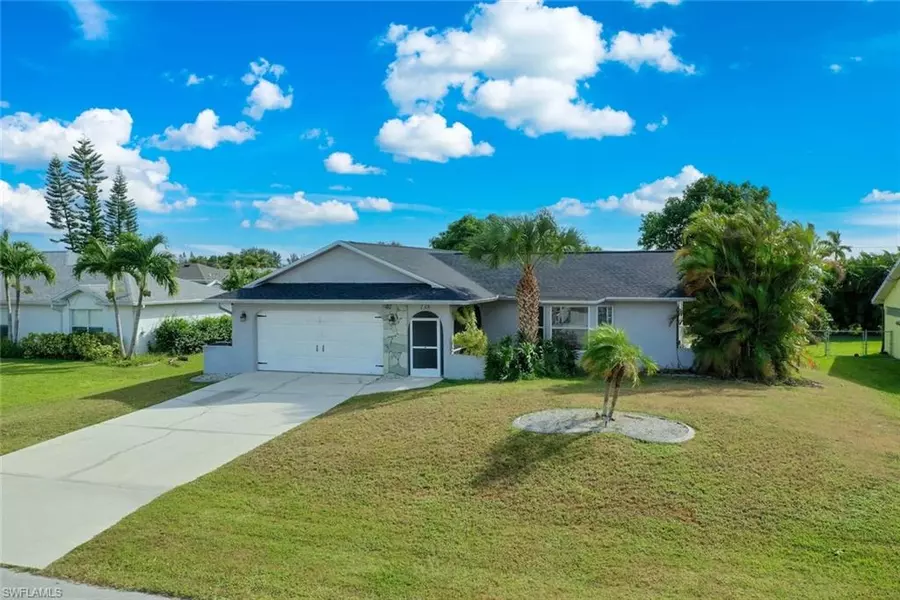 138 SE 18th ST, Cape Coral, FL 33990