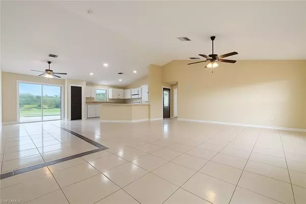 Cape Coral, FL 33909,2045 NE 28th ST