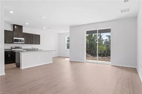 Cape Coral, FL 33909,4010 NE 19th PL