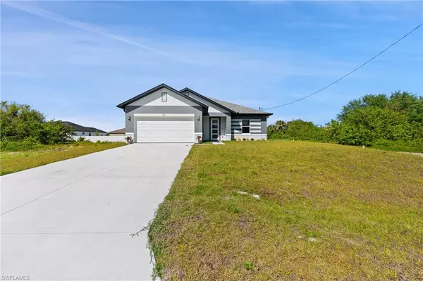 608 Eisenhower BLVD, Lehigh Acres, FL 33974