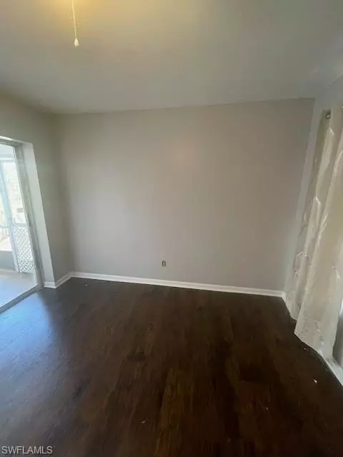 Cape Coral, FL 33990,28 SE 24th AVE