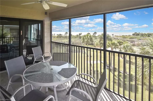 Sanibel, FL 33957,1919 Olde Middle Gulf DR #106