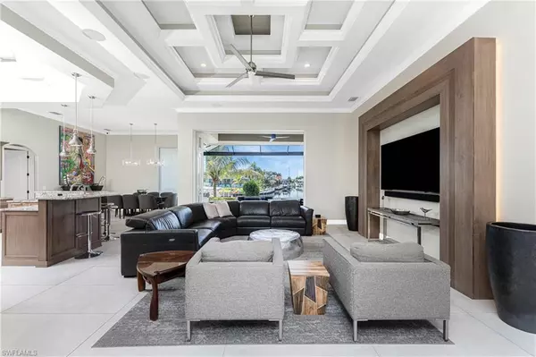 Punta Gorda, FL 33950,698 Monaco DR