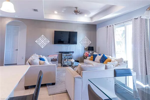 Cape Coral, FL 33993,Address not disclosed