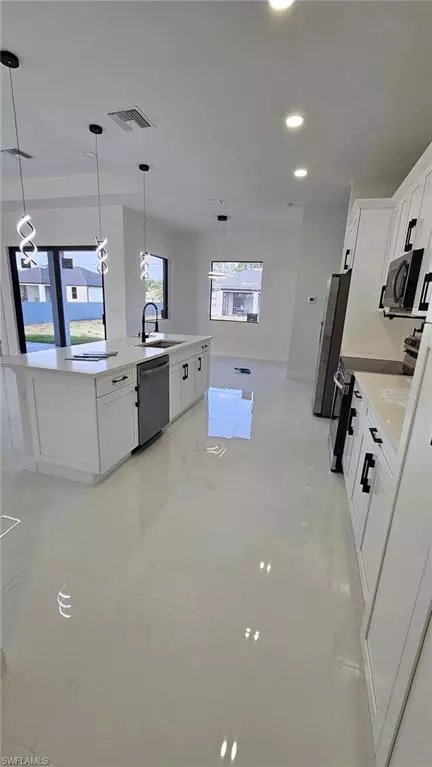 Lehigh Acres, FL 33972,1214 Hibiscus AVE