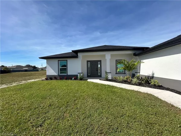 Cape Coral, FL 33993,2106 Nelson RD N