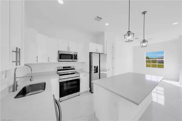 Lehigh Acres, FL 33971,3312 11th ST W