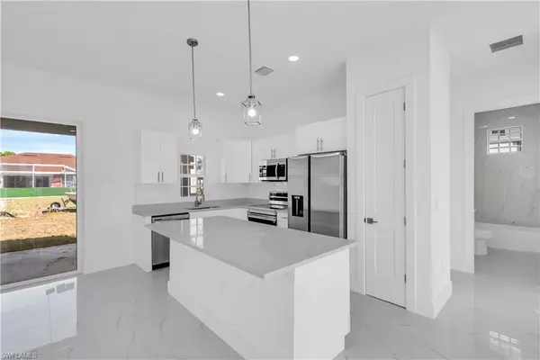 Lehigh Acres, FL 33971,3312 11th ST W