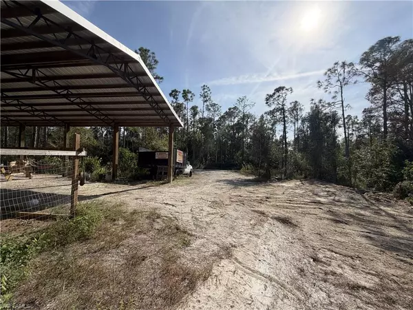 North Fort Myers, FL 33917,9881 Councilor LN