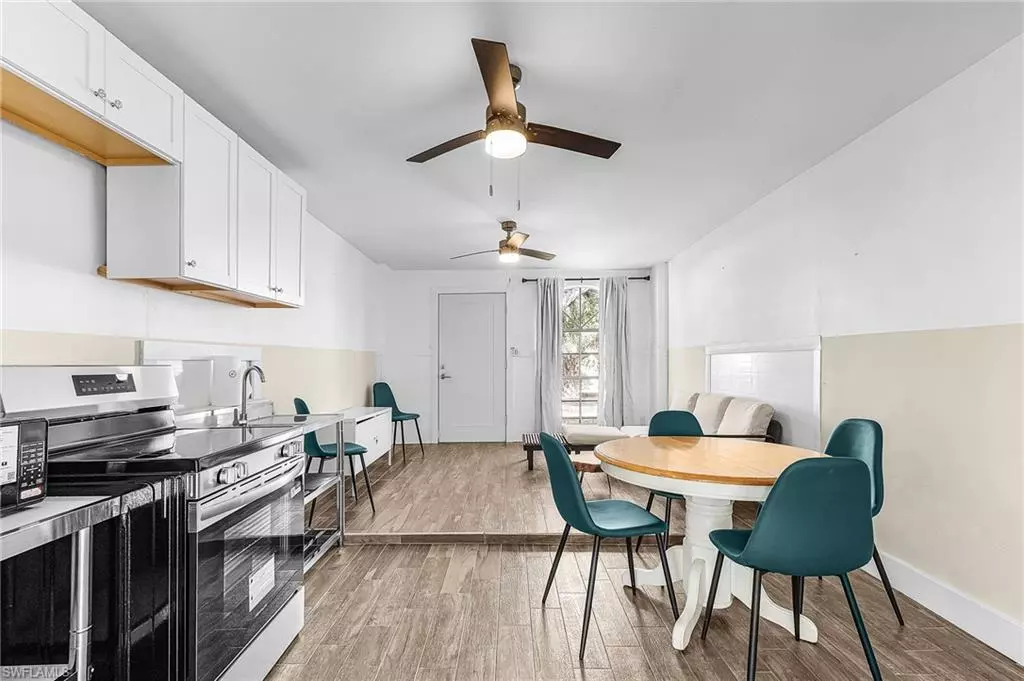 Fort Myers Beach, FL 33931,135 Delmar AVE #B