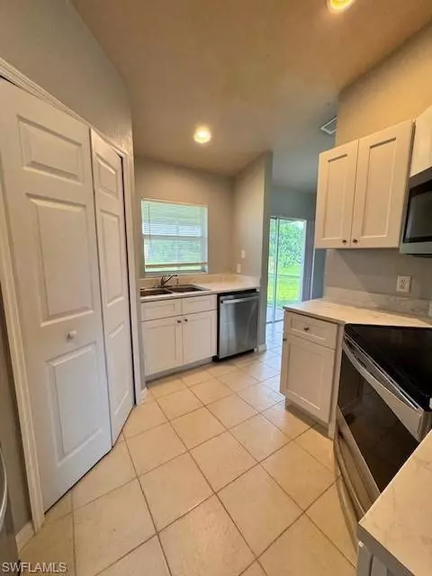 Lehigh Acres, FL 33971,2451 Daniel AVE N