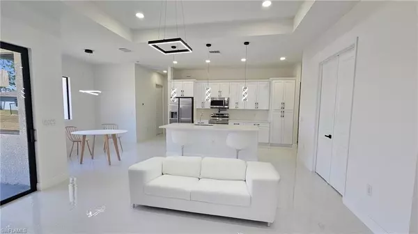 Lehigh Acres, FL 33974,449 Redwing ST