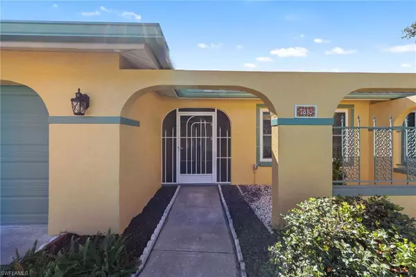 North Fort Myers, FL 33917,7810 Deni DR