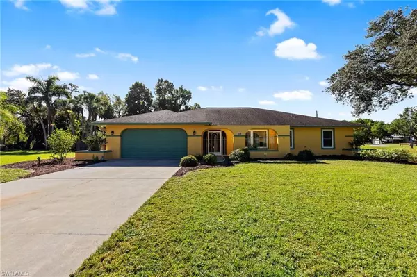 North Fort Myers, FL 33917,7810 Deni DR