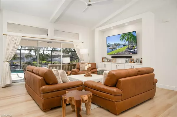 Punta Gorda, FL 33950,329 Santander CT