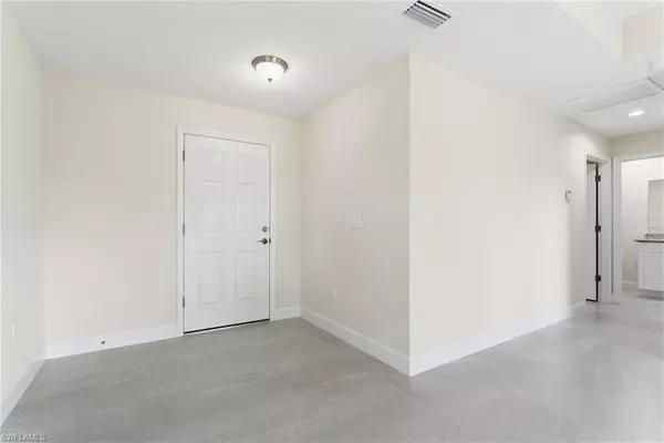 3007 53rd ST W, Lehigh Acres, FL 33971