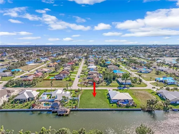 Cape Coral, FL 33909,2011 NE 2nd ST