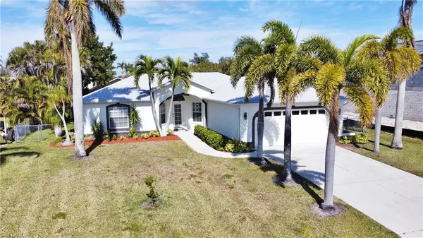 Cape Coral, FL 33990,2215 SE 9th TER